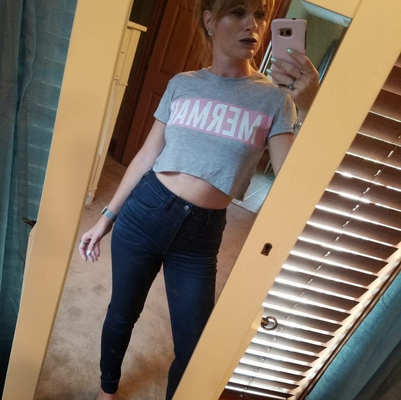 🧜🏼‍♀Your Posher - Rebecca @thatprettymermaid IG - Picture 5 of 5